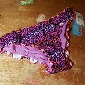 In Mocean Neon Multi Color Leopard Print Small